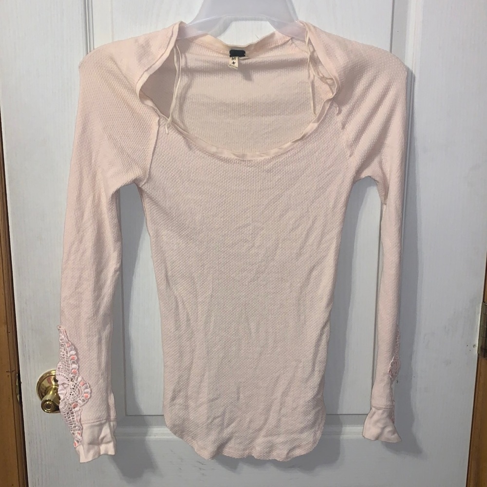 We The Free light pink/peach long sleeve shirt